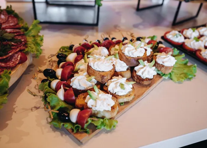 Отель Amaris 3*