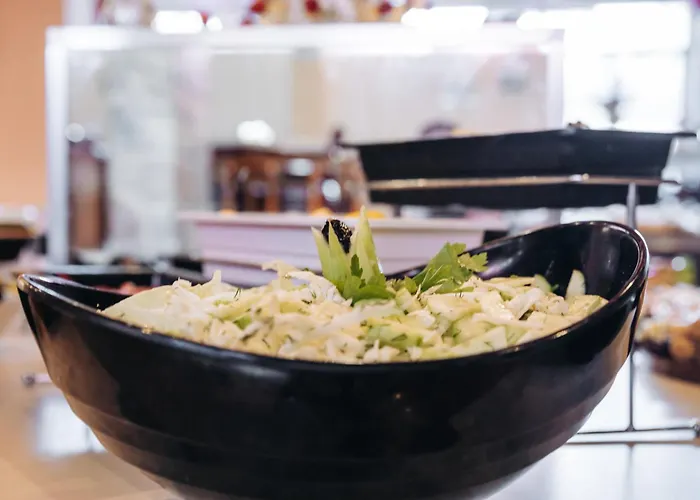 Отель Amaris 3*