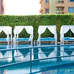 Amaris فندق